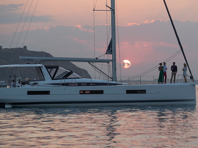 Jeanneau 60 by Trend Travel Yachting Bimini Top 12.jpg